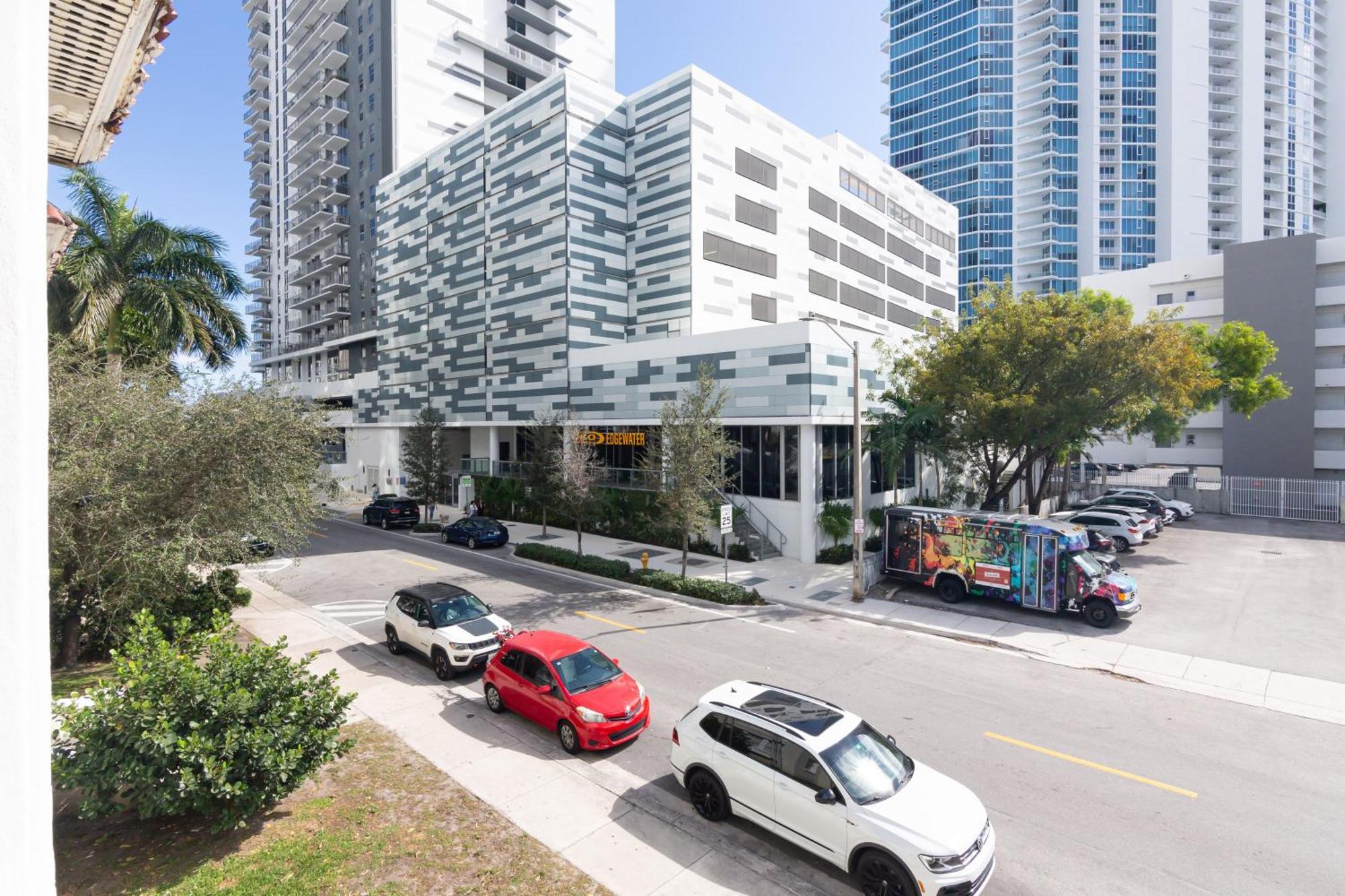 דירות מיאמי 2-Bdrm -Heart Wynwood & Edgewater- Private Parking מראה חיצוני תמונה